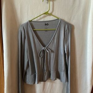 SO Women's Light Gray V-Neck Ribbed Blouse